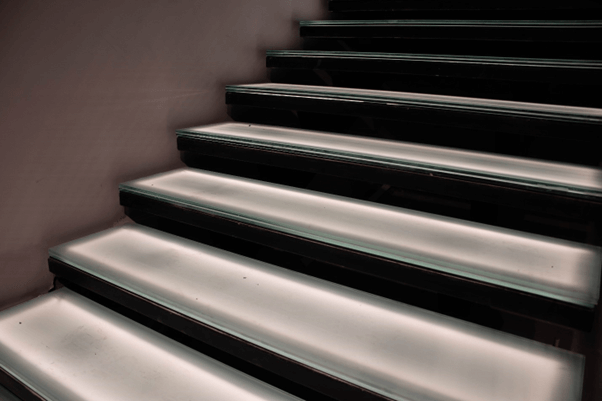 Staircase Glass Steps: Installation Tips