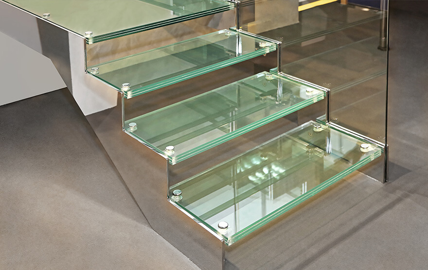 Residential & Commercia Glass Staircase Design