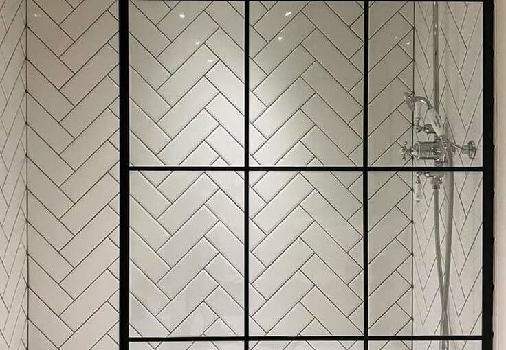 How to Choose Between Framed vs Frameless Shower 
